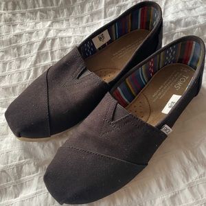 Black Classic TOMS Slip On size 7